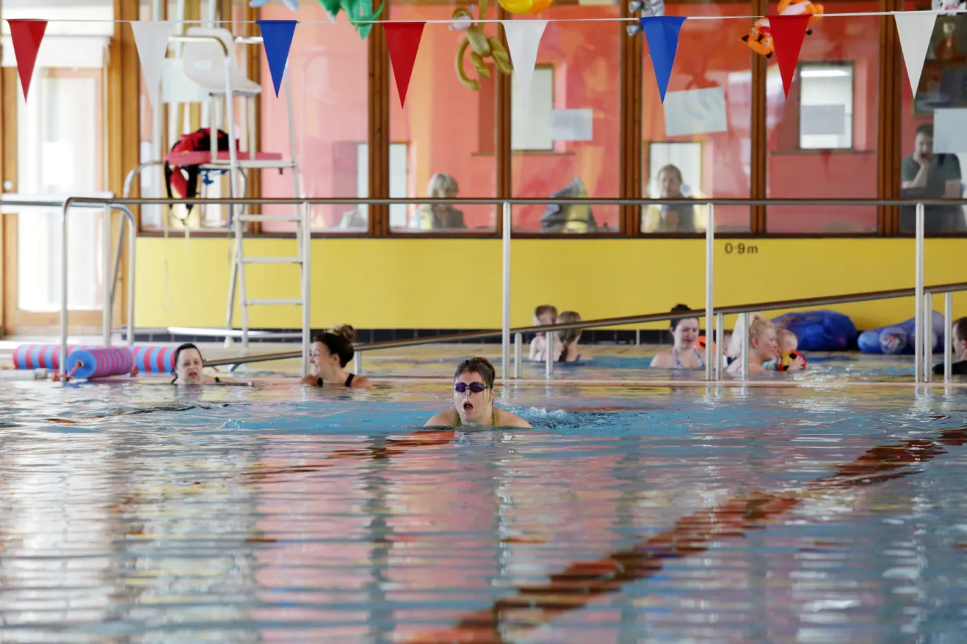 Swimming-Pool-In-Crewkerne